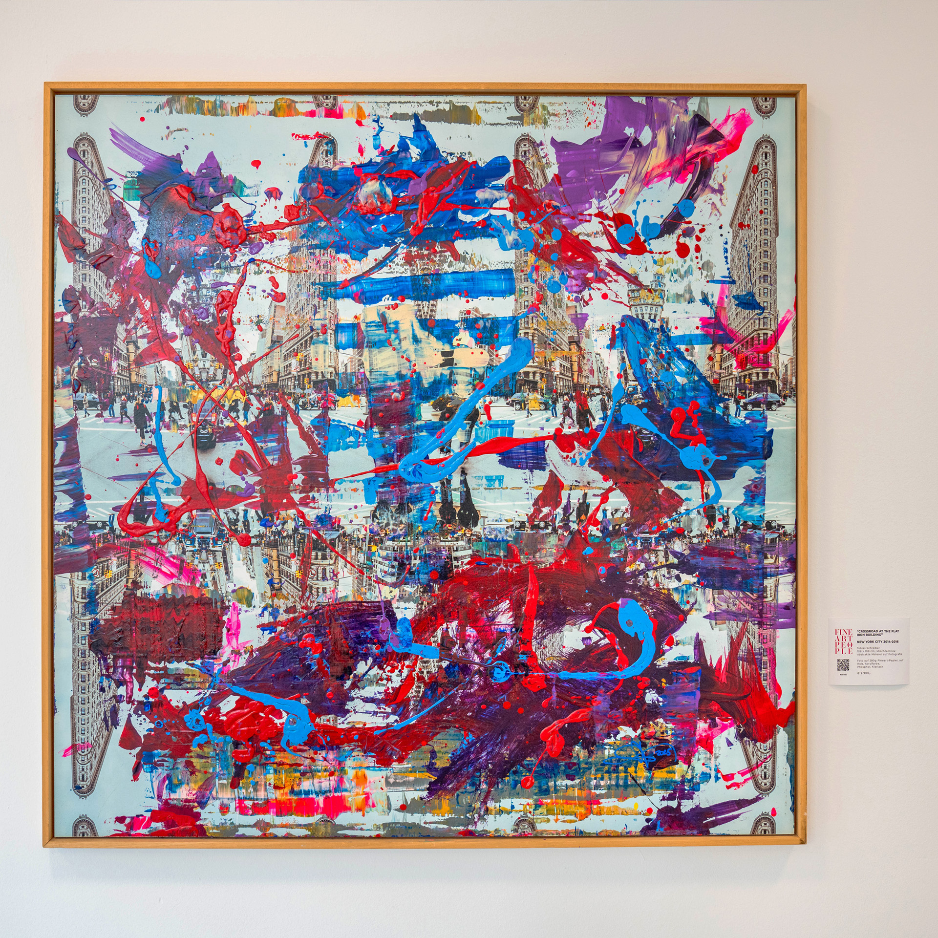 Crossroad-at-Flat-Iron-© Tobias Schreiber, Fine-Art-People-Metropolitan-Aura-Show 2